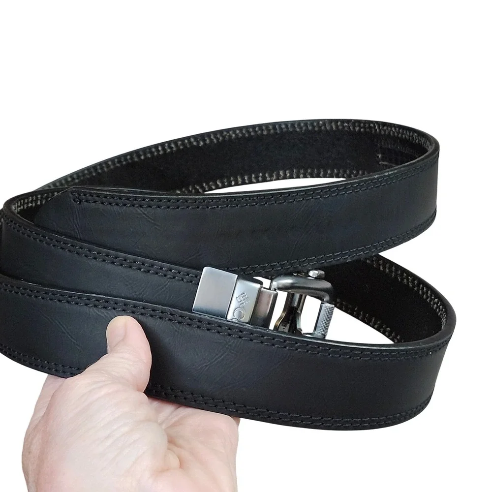 Columbia Mens Ratchet Belt Black Synthetic Leather Sz‎ 46  Logo Buckle Tactical